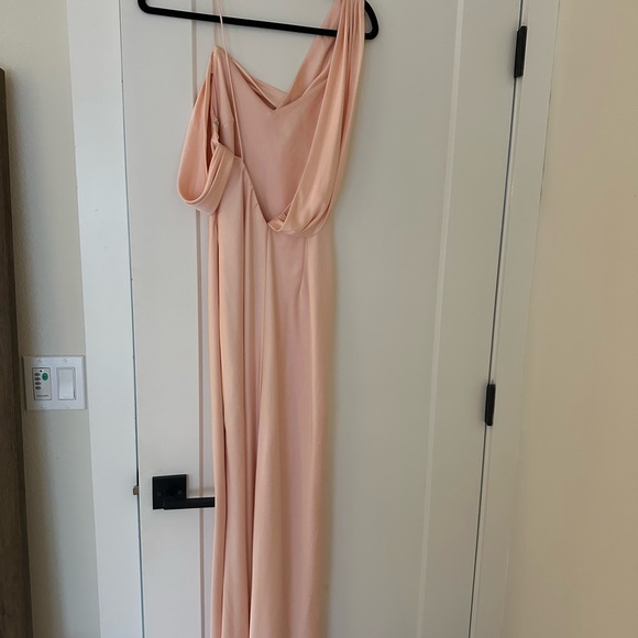 Fame and Partners Francois Gown - Picture 7 of 10